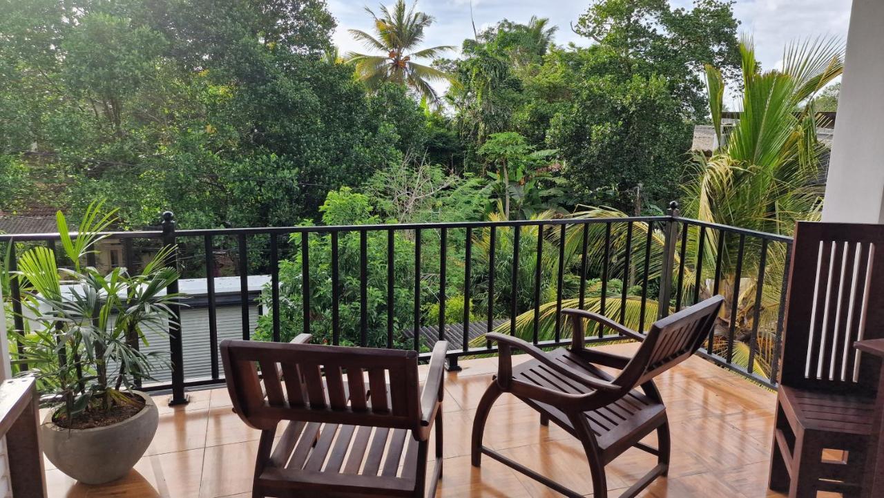 Chill Hill Hikkaduwa Hotel Bagian luar foto