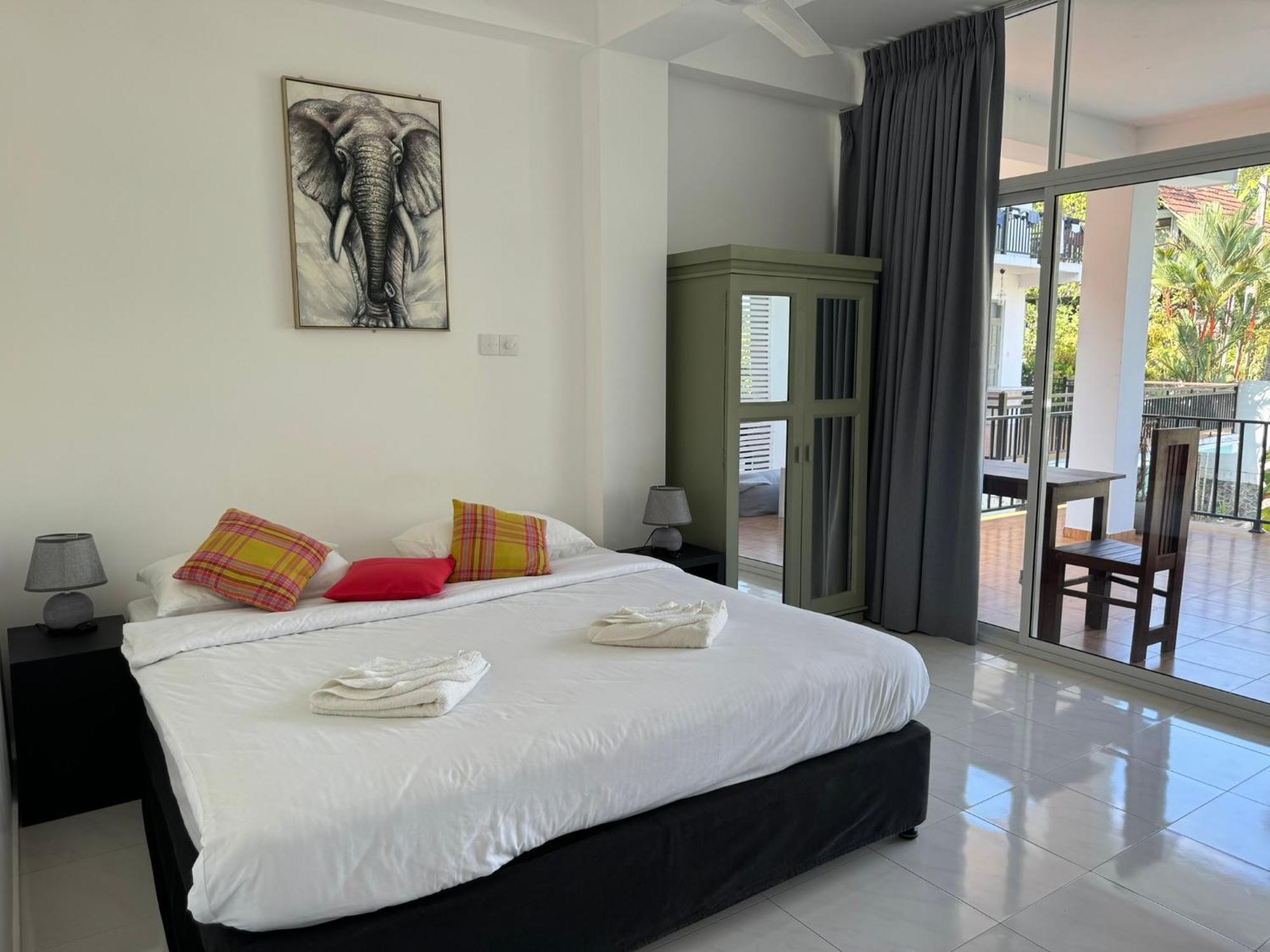 Chill Hill Hikkaduwa Hotel Bagian luar foto