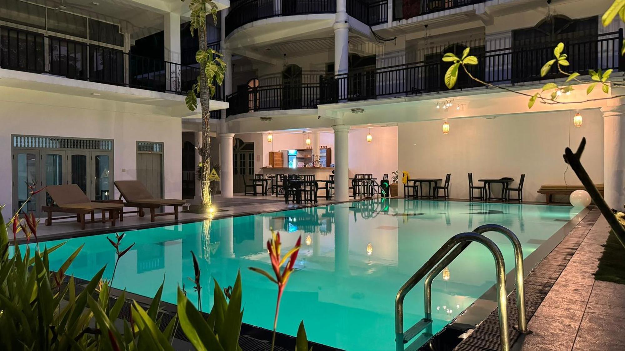 Chill Hill Hikkaduwa Hotel Bagian luar foto