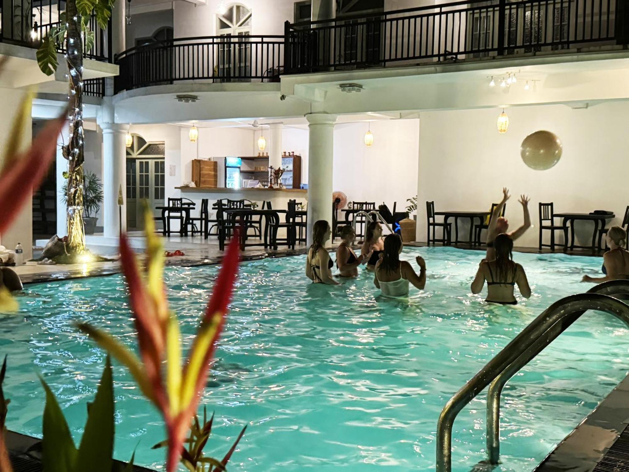 Chill Hill Hikkaduwa Hotel Bagian luar foto